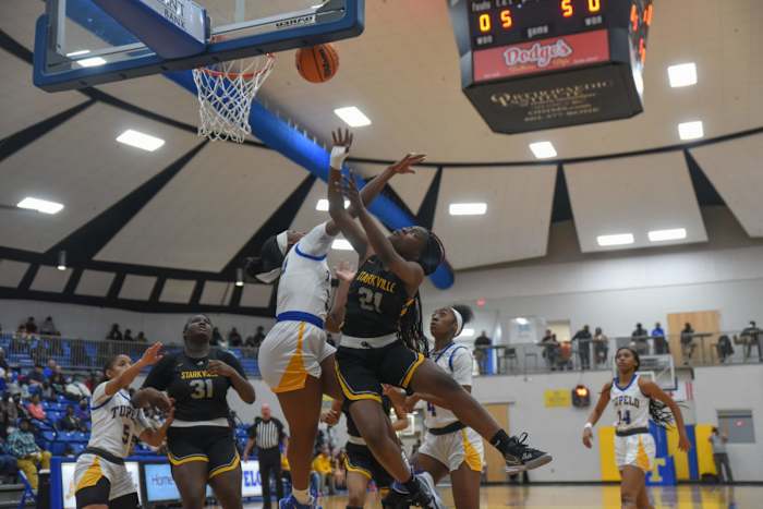 starkville-tupelo-girls-basketball00018